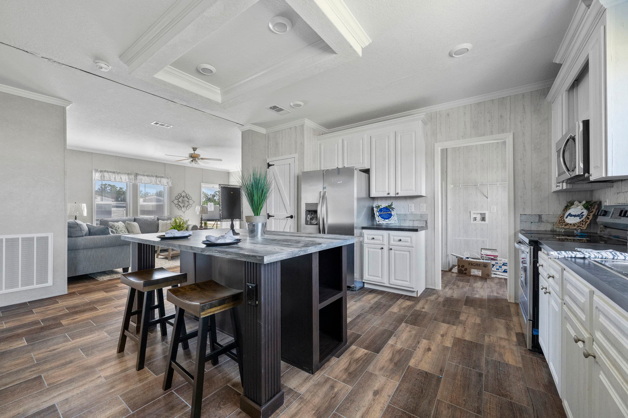 Keaton w/activity room kitchen home features