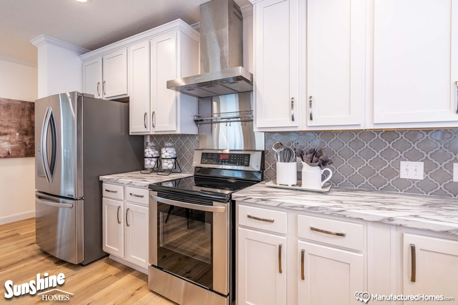 Pri3270-2024 kitchen home features