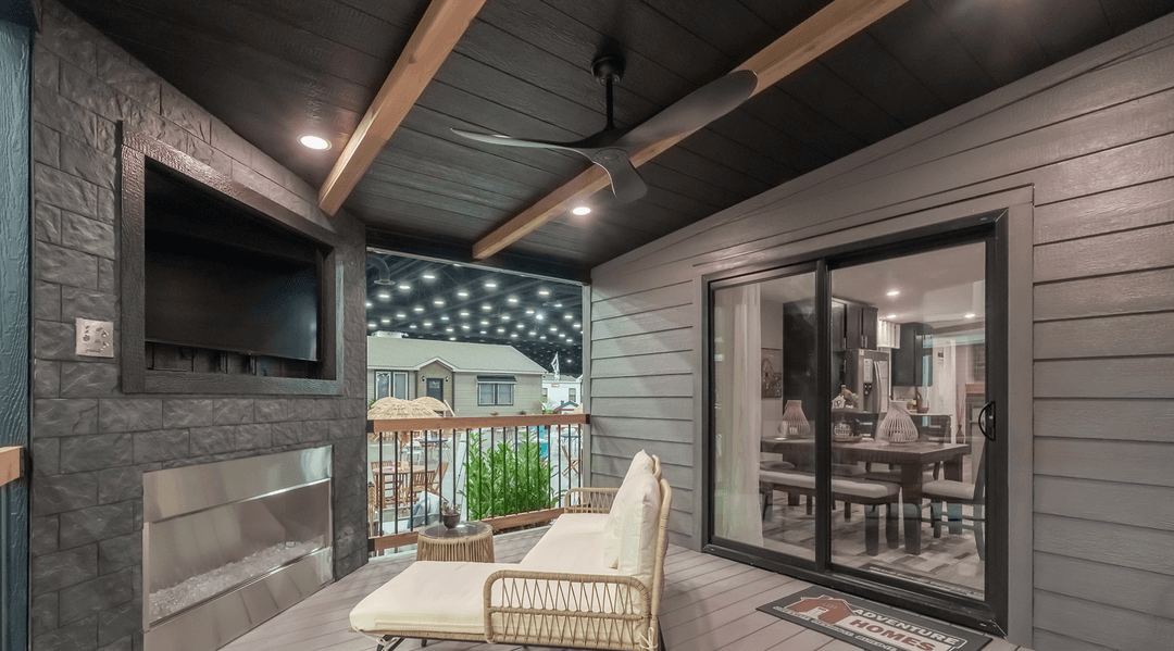 0663ls exterior home features