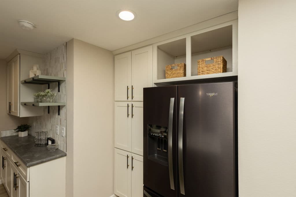 Millenian 5 kitchen home features