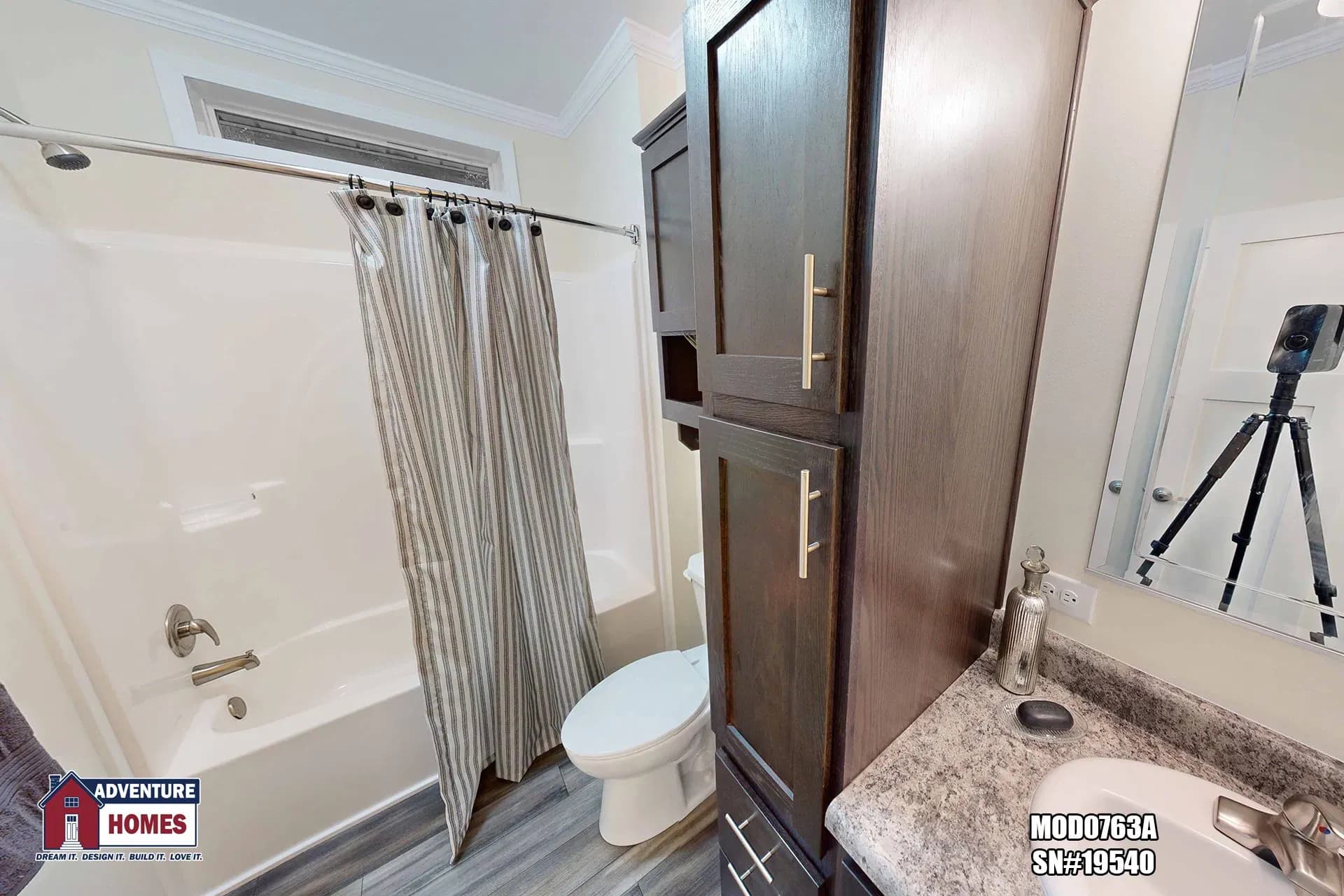 Sahara modular bathroom home features