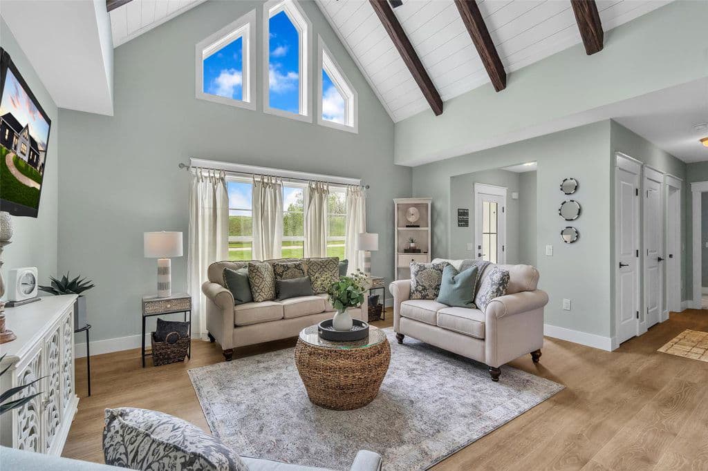 Otter creek interior home features