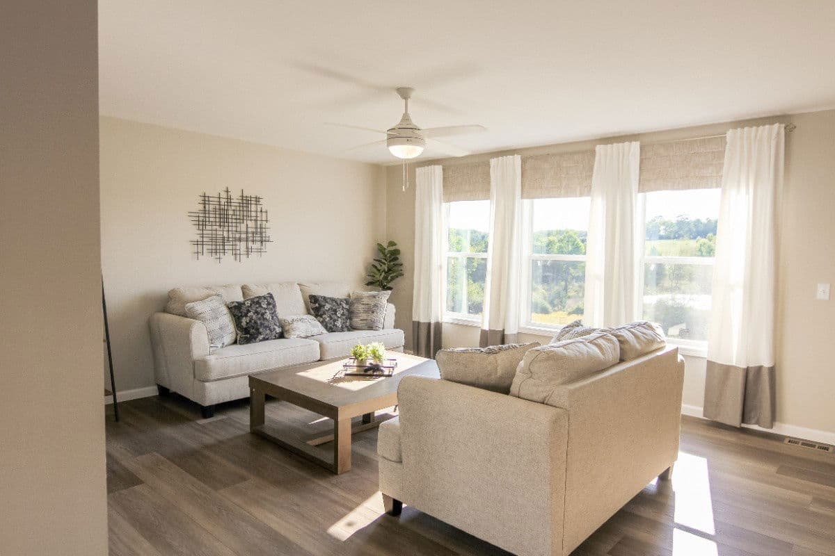 Pennwest limited modular 2p2902-x hero, elevation, and exterior home features