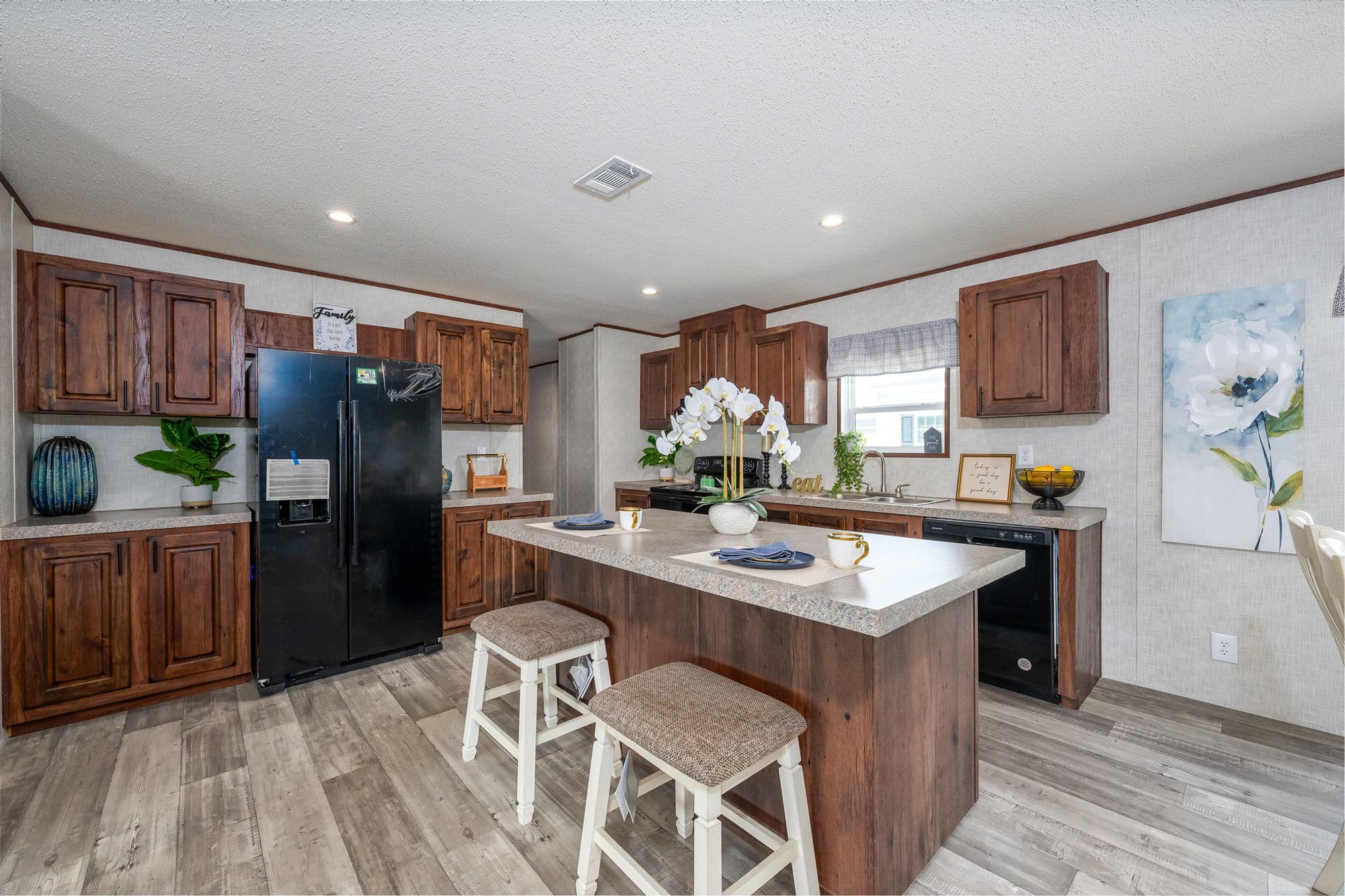 The rock kitchen and hero home features