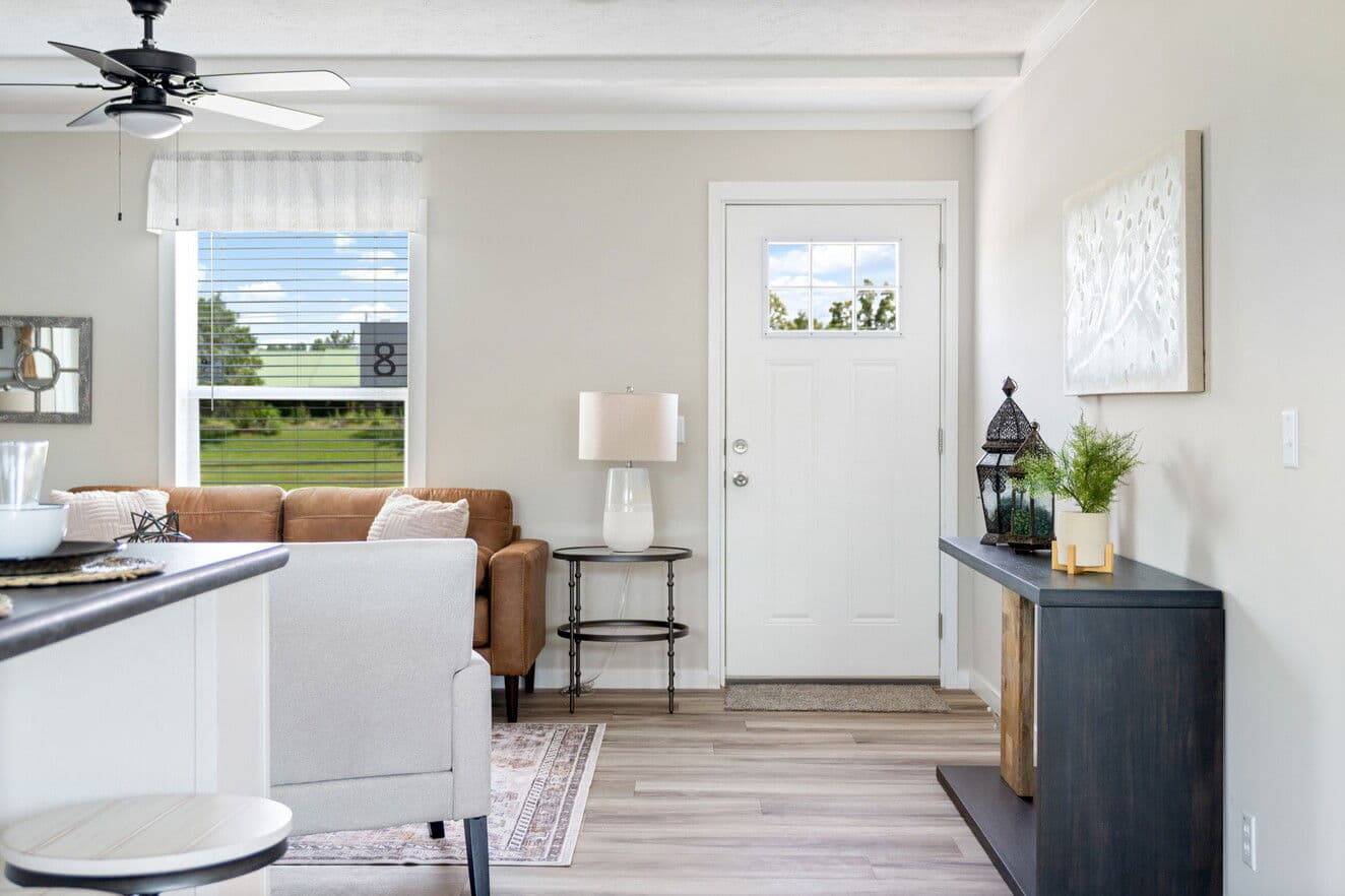 Champ 28563t interior home features