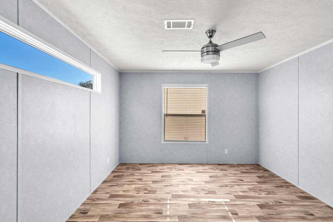 Valu maxx 28483m interior home features