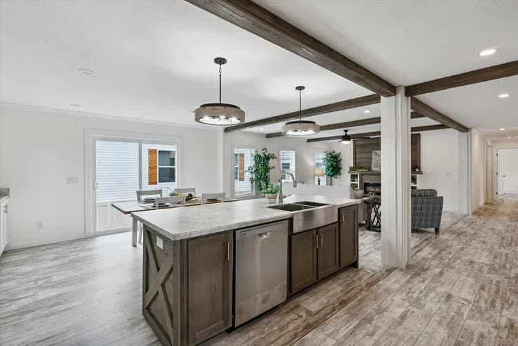 Levi kitchen home features