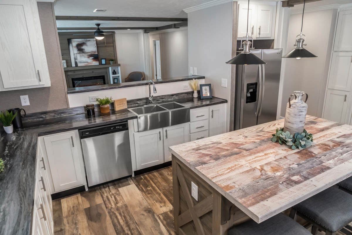 Ruby kitchen home features