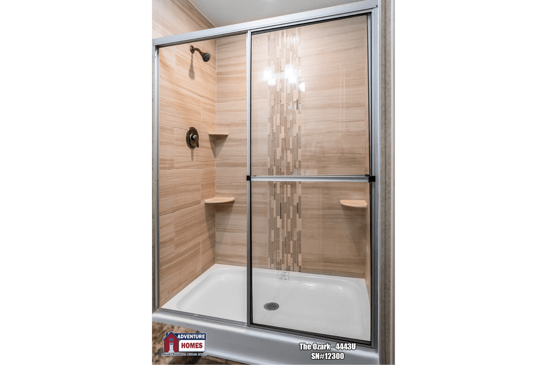 Ozark | 4443u bathroom home features