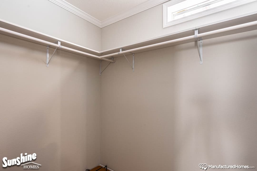 Pri3270-2008 interior home features