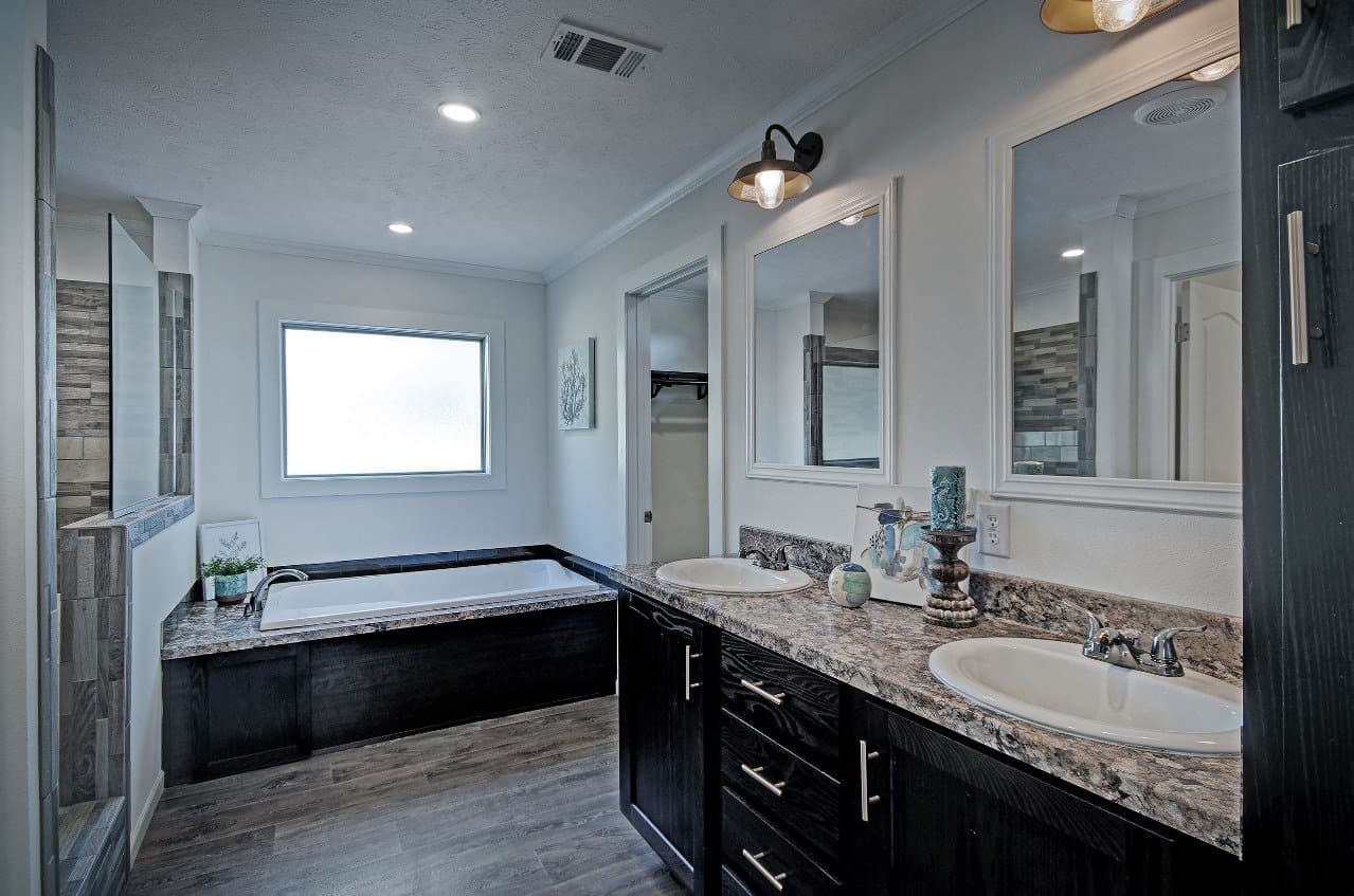 Stoney pointe bathroom home features