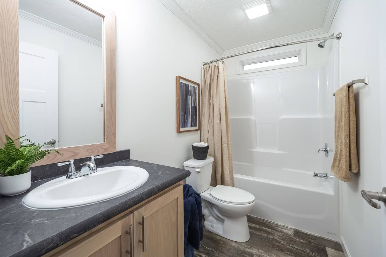 C802a bathroom home features