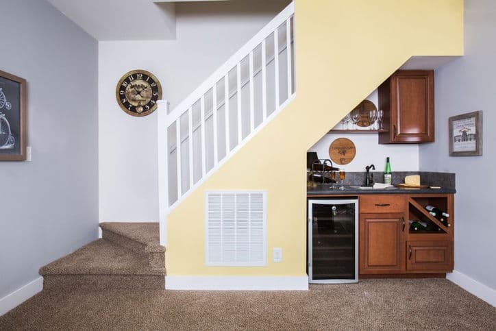 Baxter 42483a interior home features