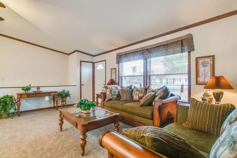 Lexington a260 interior home features