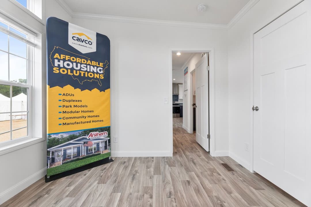 Blue ridge duplex interior home features