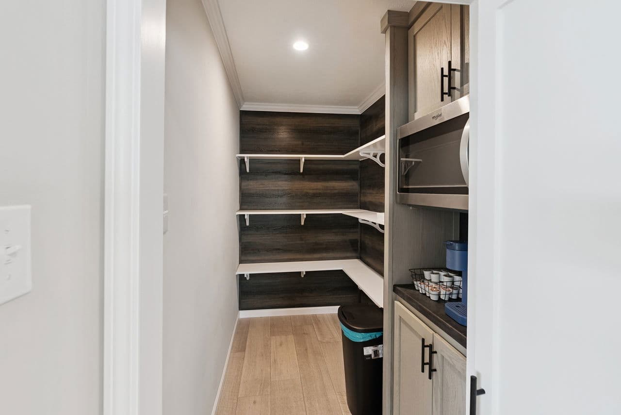 Driftwood interior home features