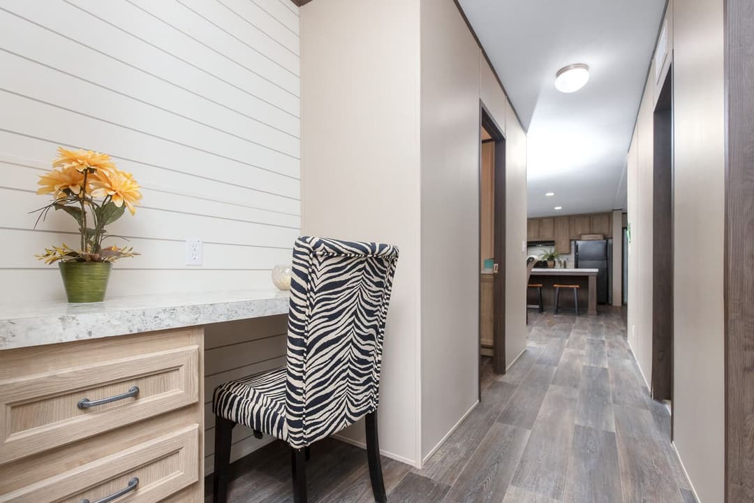 Pt 78 interior home features