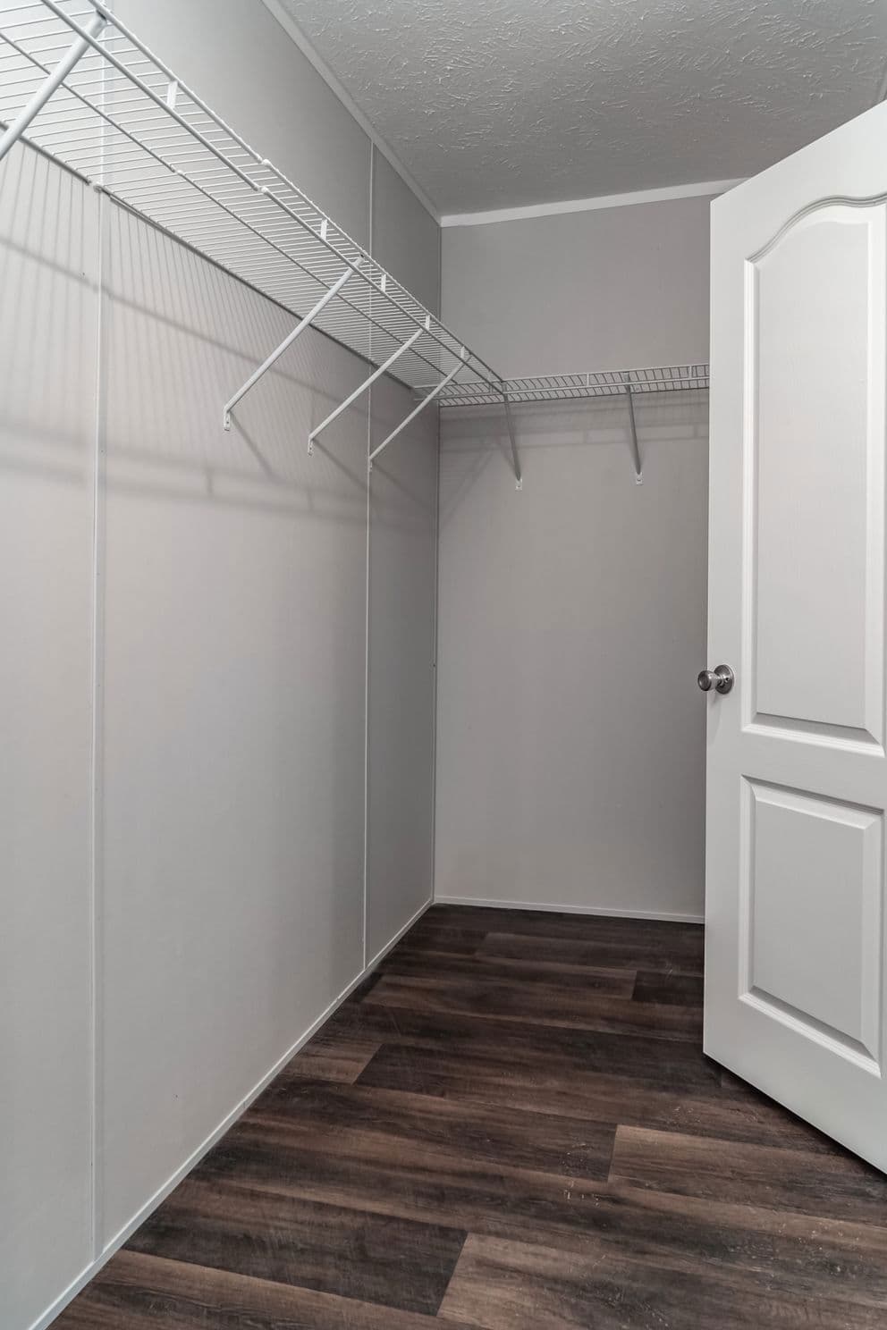 The eagle 76 interior home features