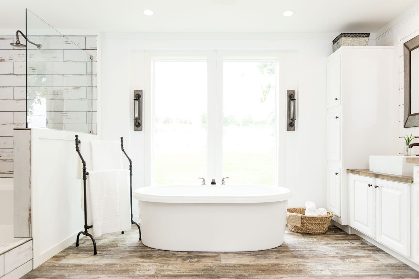 The lulabelle bathroom home features