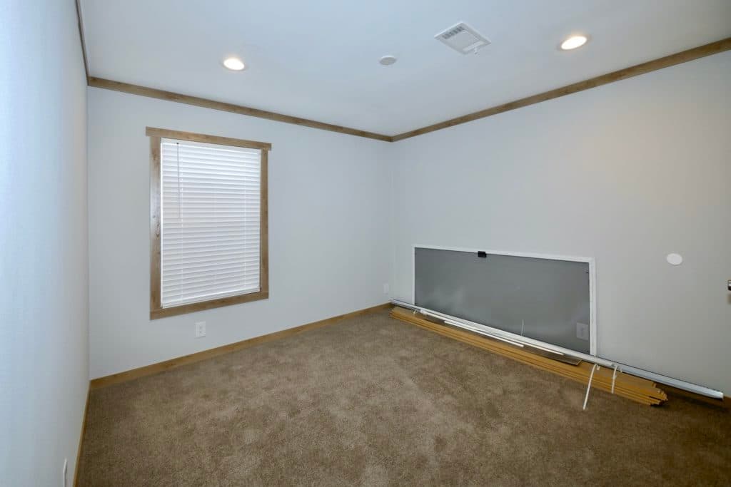 Mariana 9776 bedroom home features