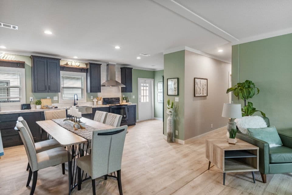 Heartland 30524h interior home features