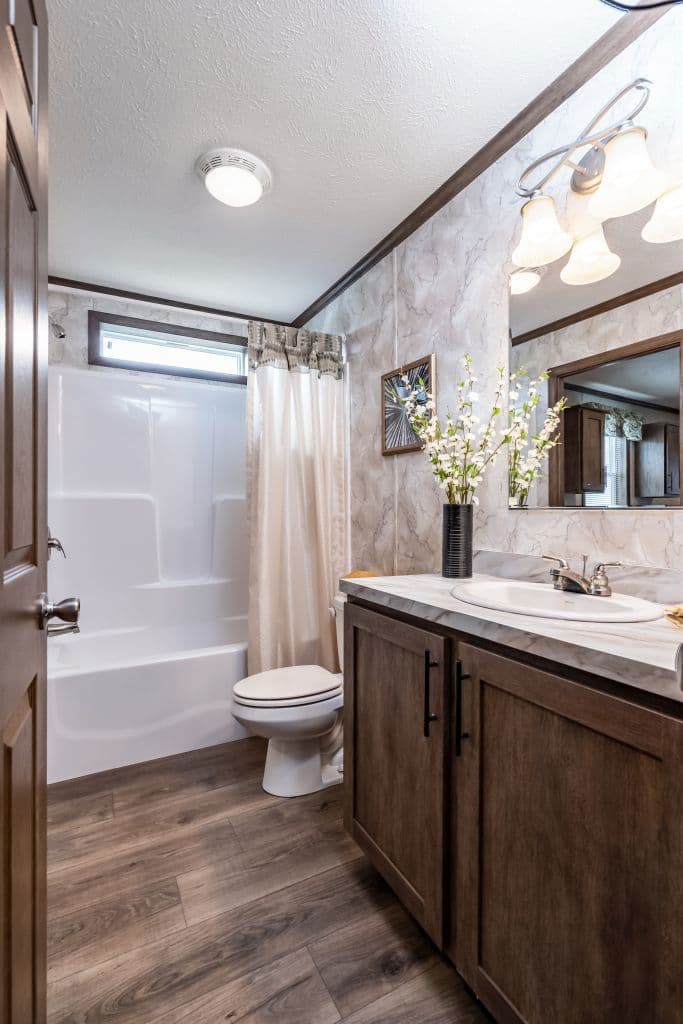 Astro elite ranch 3a2805-p bathroom home features