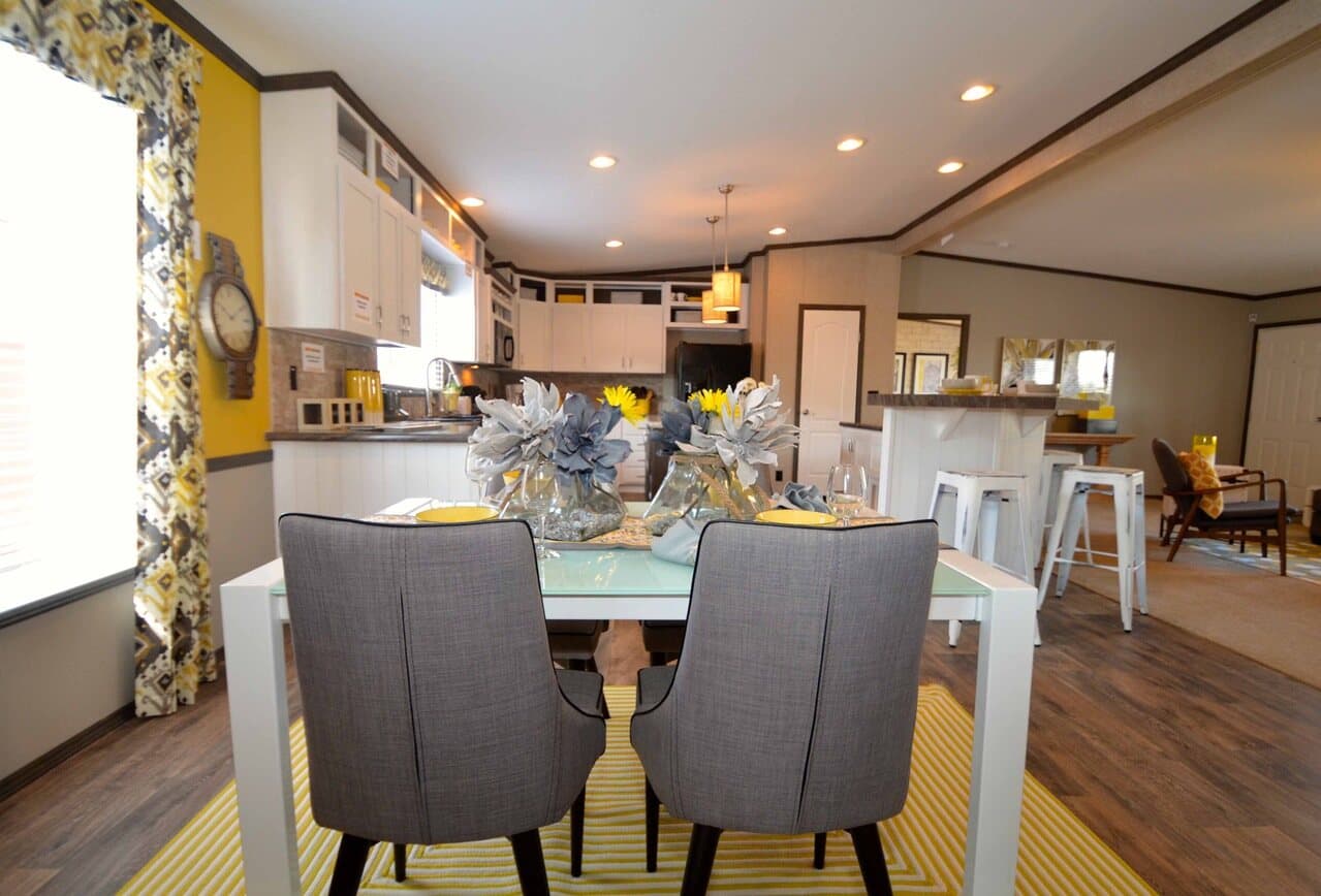 Benbrook 30644b interior home features