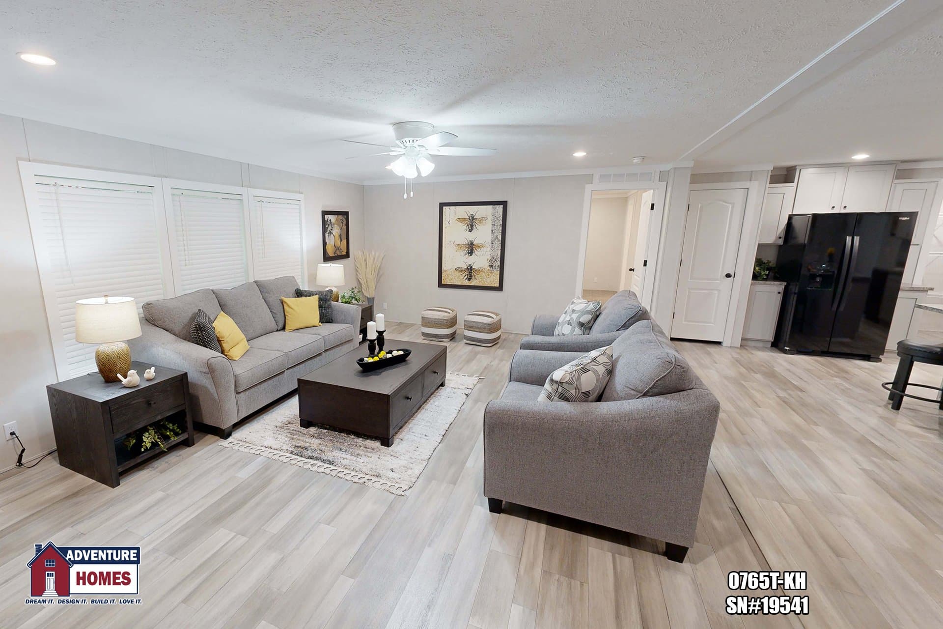 0765t-kh interior home features