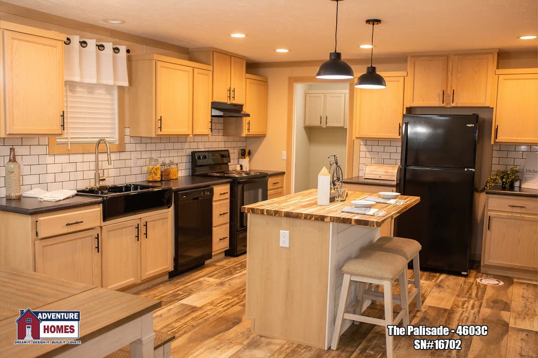 Palisade | 4603c kitchen home features