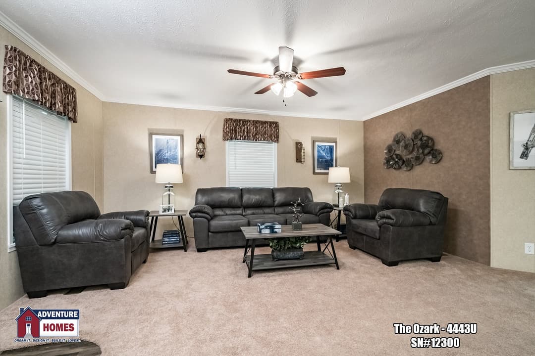 Ozark | 4443u interior home features