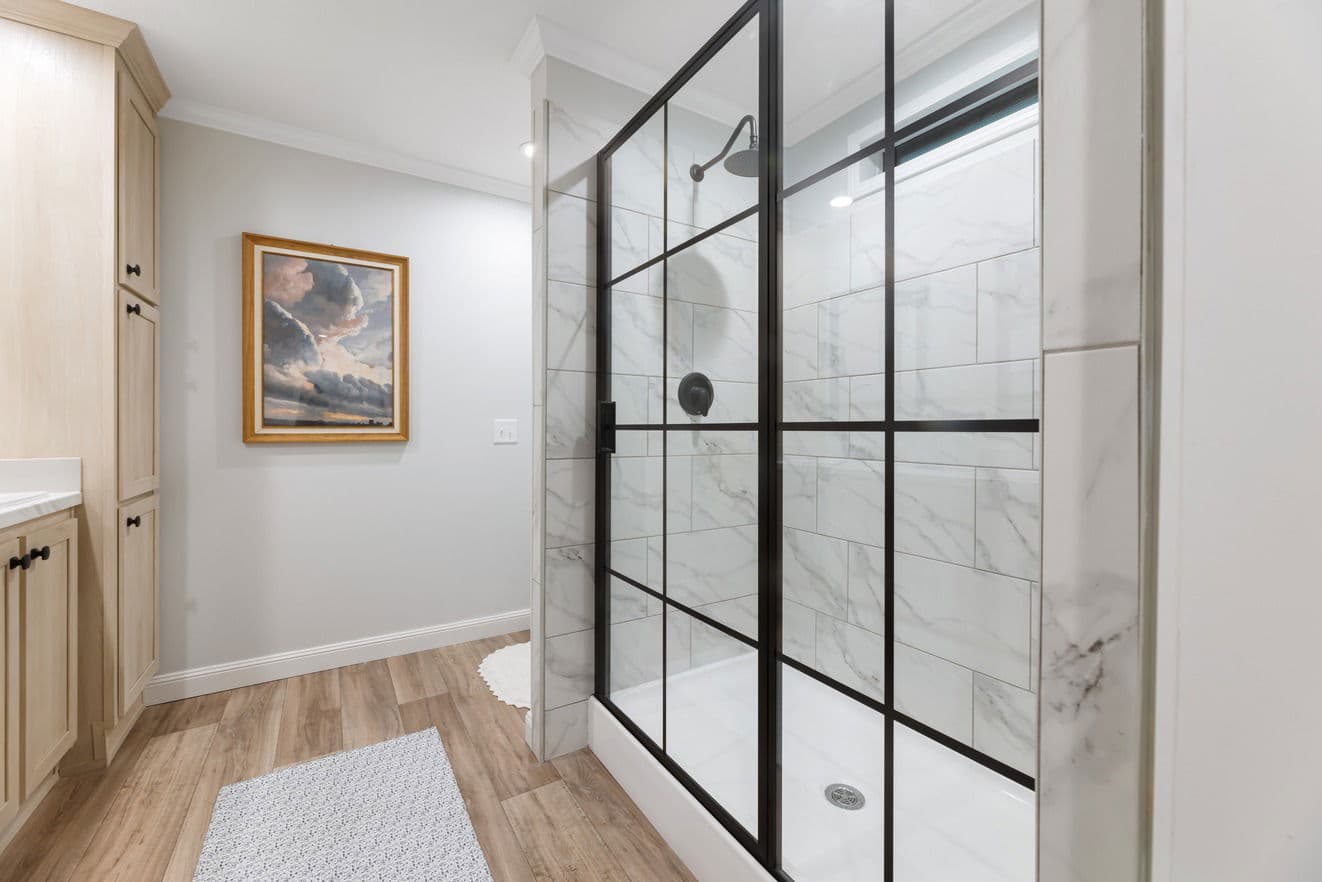 Pegasus 28483h bathroom home features