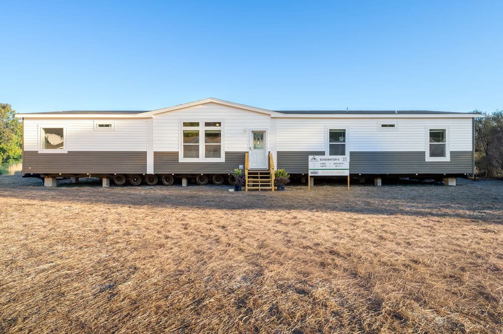 Edgewater ii hero, elevation, and exterior home features