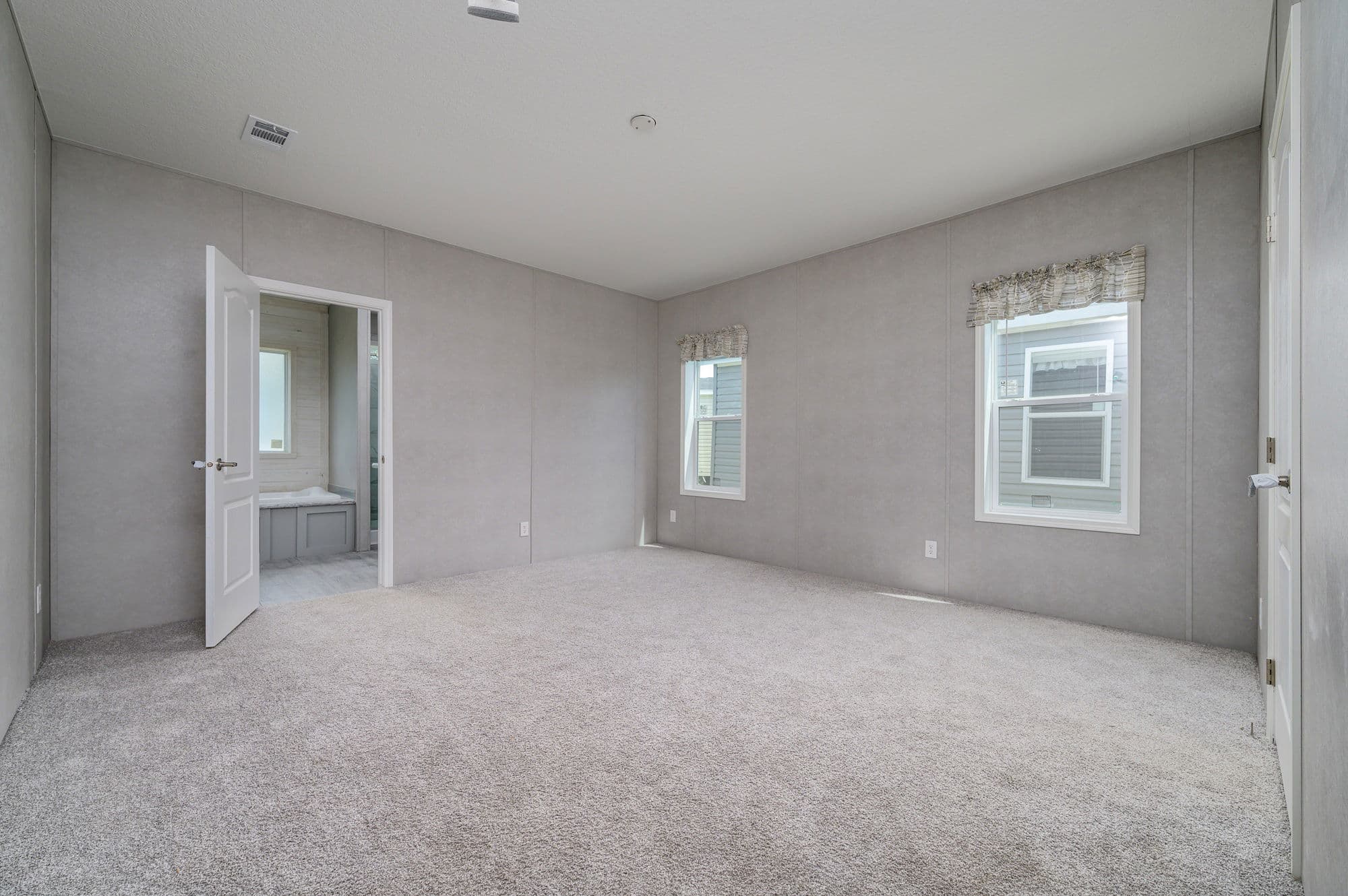 Keaton bedroom home features