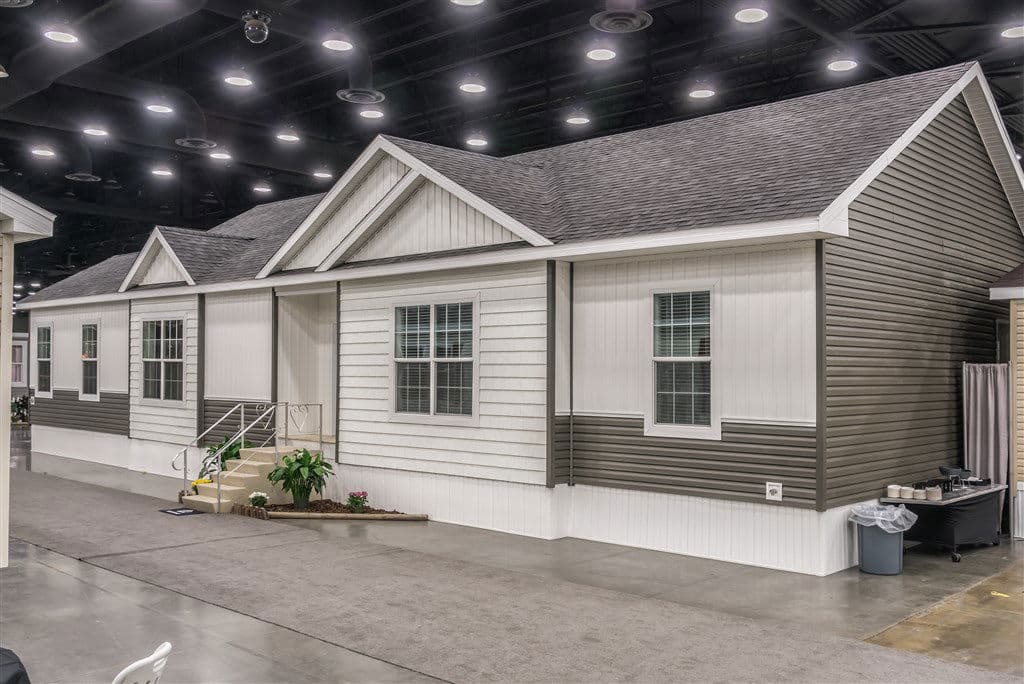 Ultra 13 hero, elevation, and exterior home features