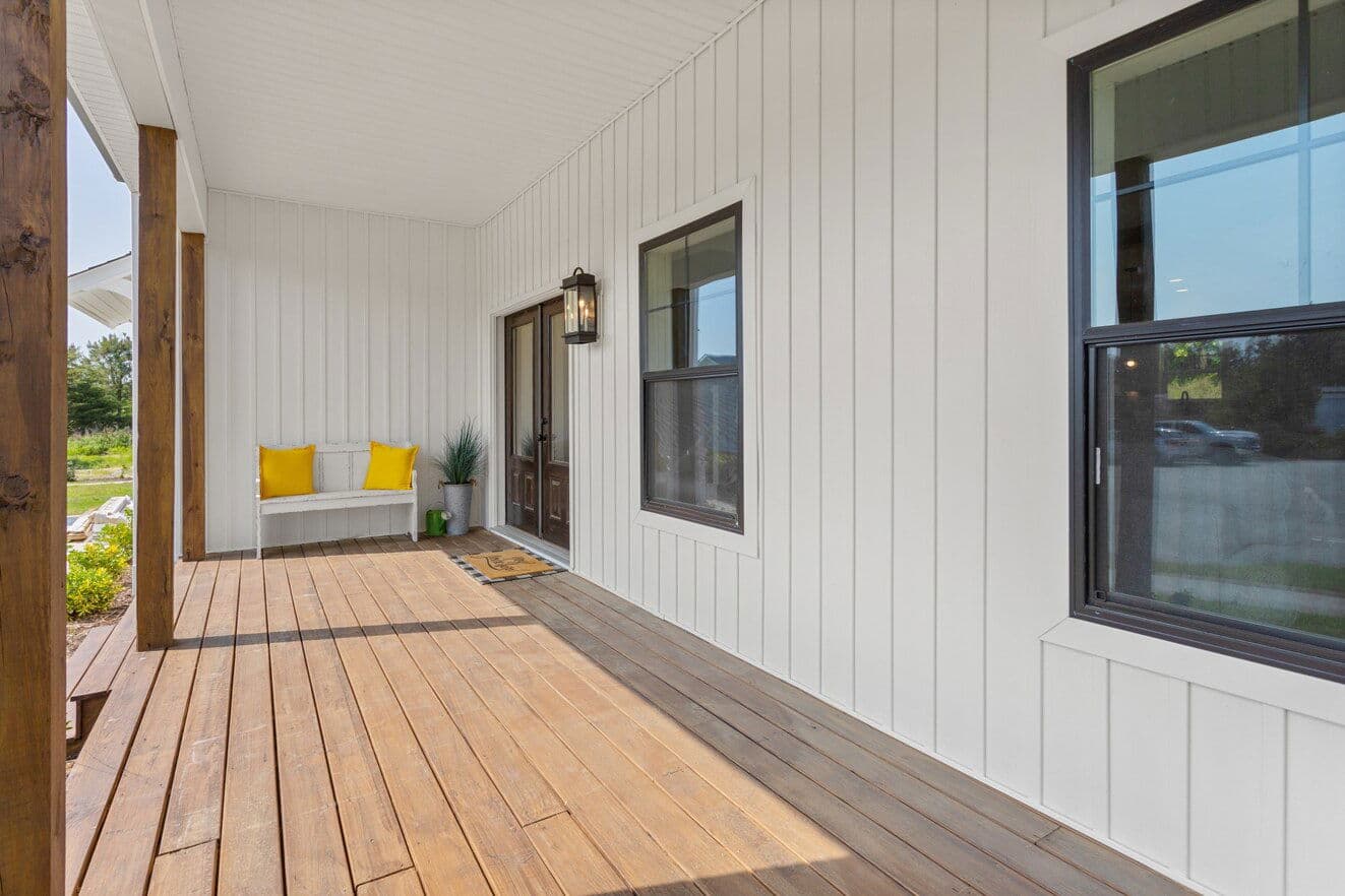 Farmhouse i two story exterior home features