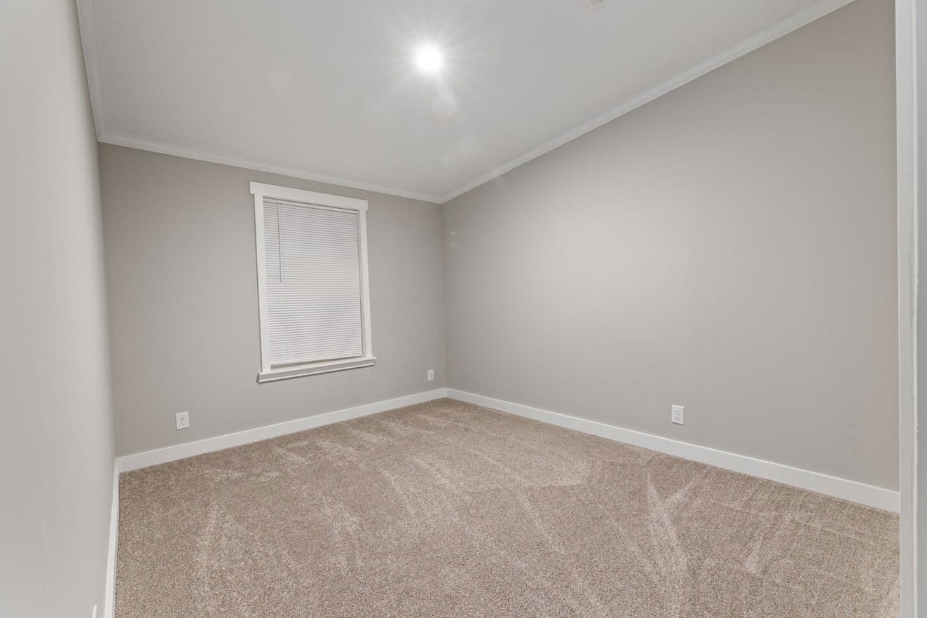 Pelican bay ii 30764b bedroom home features