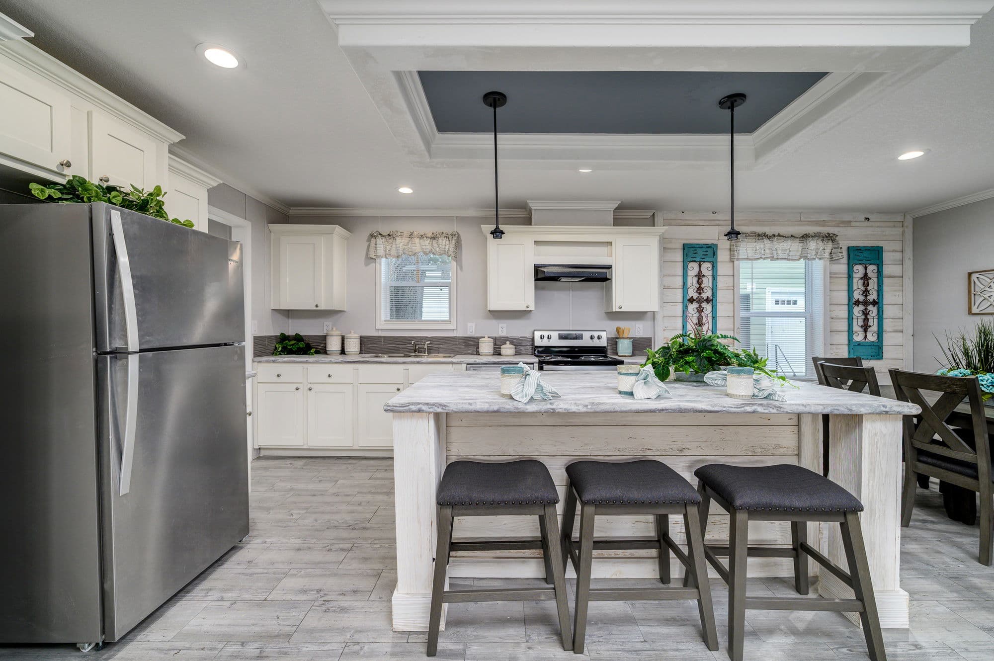 Marco 60 kitchen and hero home features