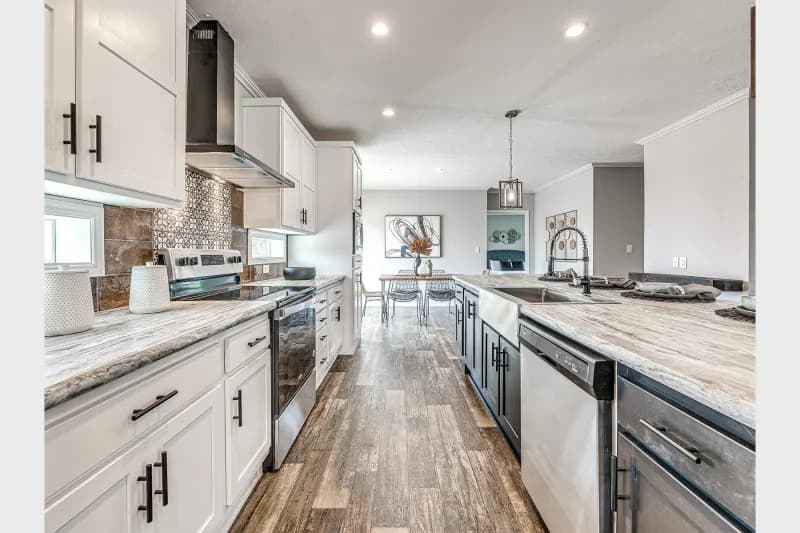 Genesis 9302 kitchen home features