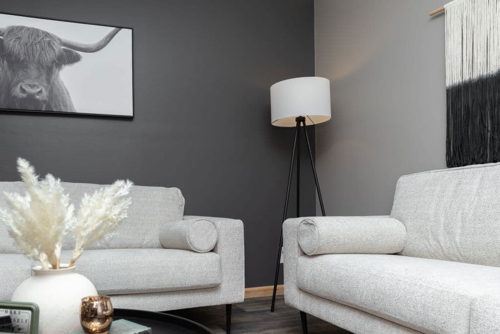 1w1407-v interior home features