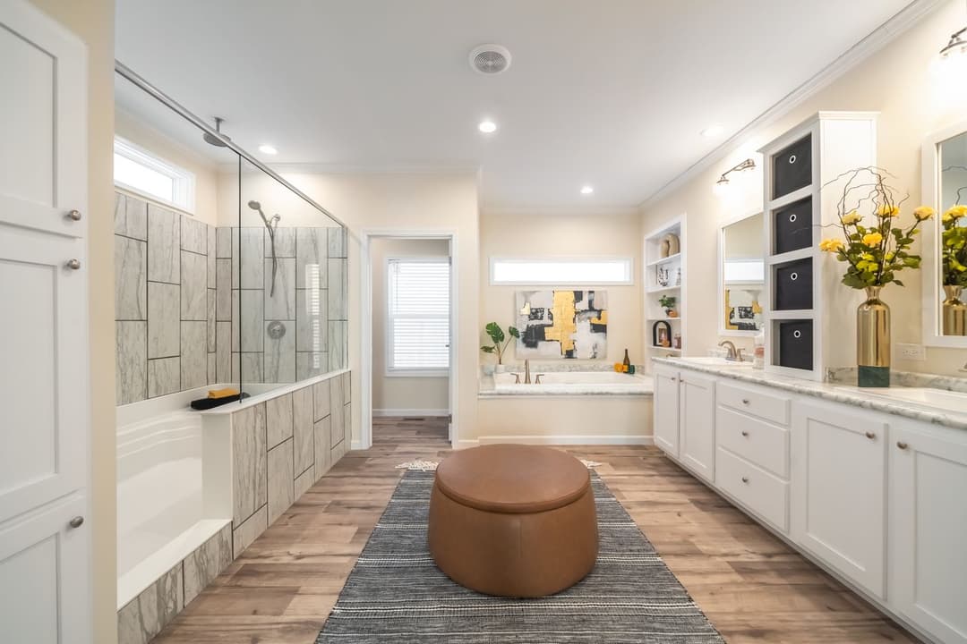 Super 68 elite bathroom home features