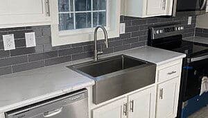 Legend 3260495 kitchen home features