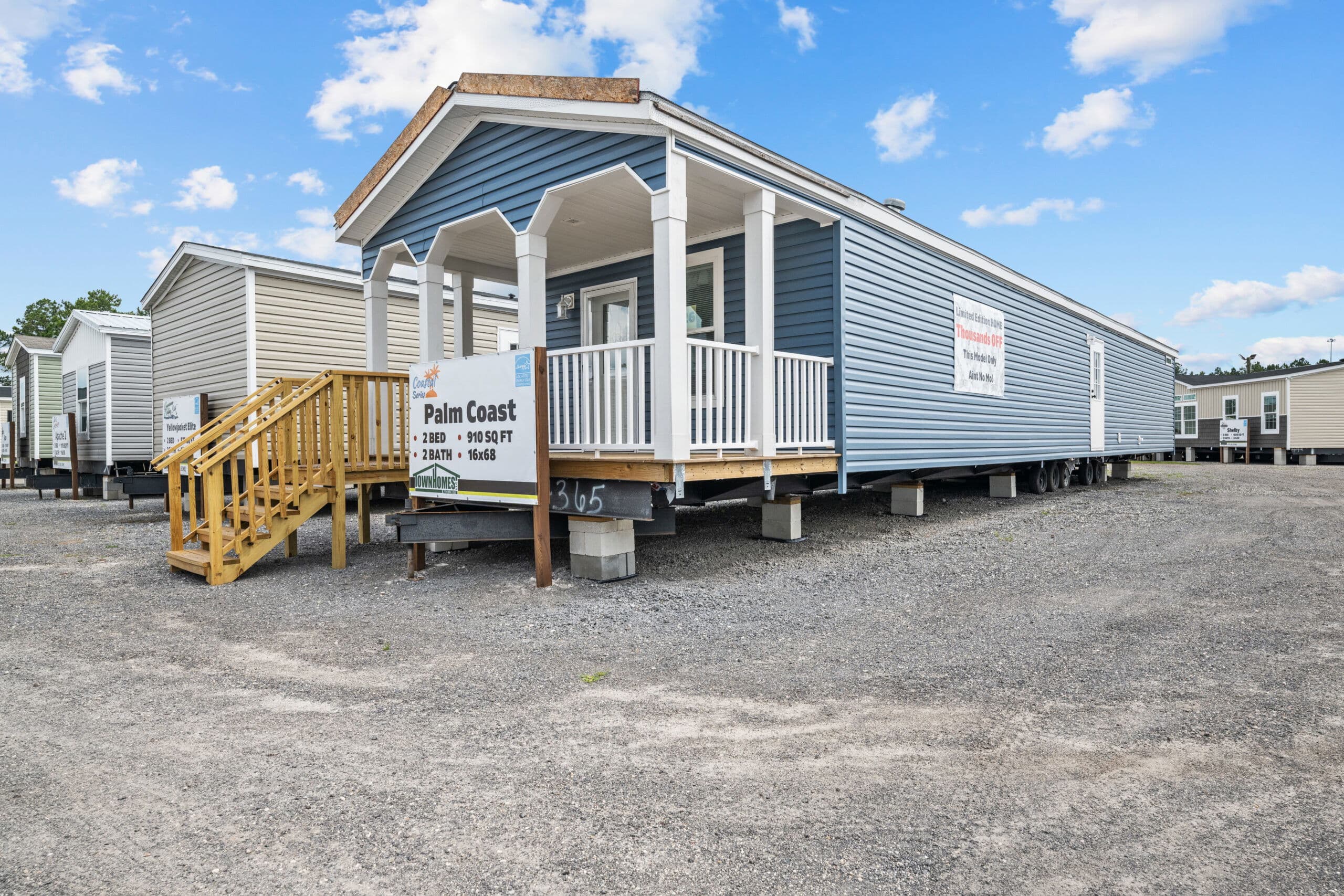 Palm coast elevation and exterior home features