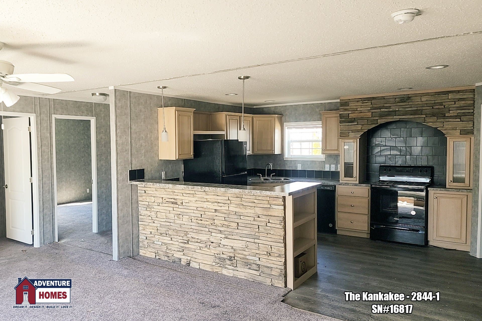 Kankakee | 2844-1 kitchen home features