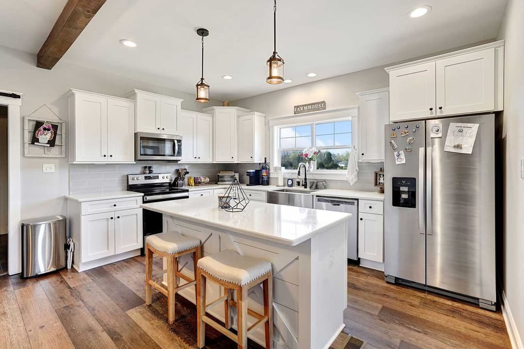 Farmhouse ii cape kitchen home features