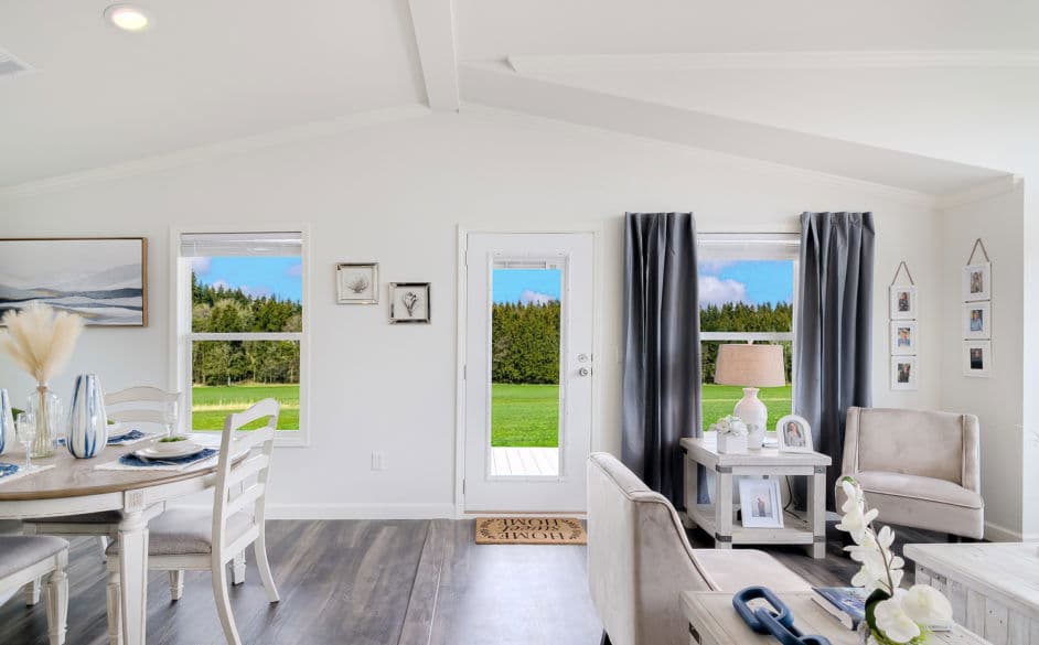 Swan l52ep8 interior home features