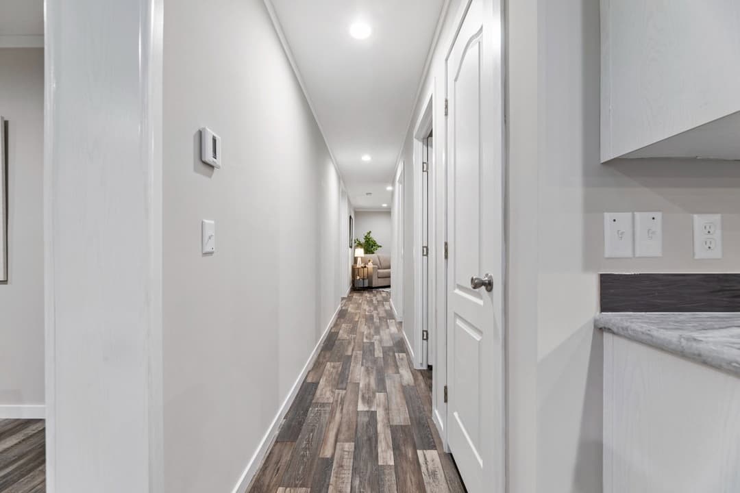 K2 interior home features