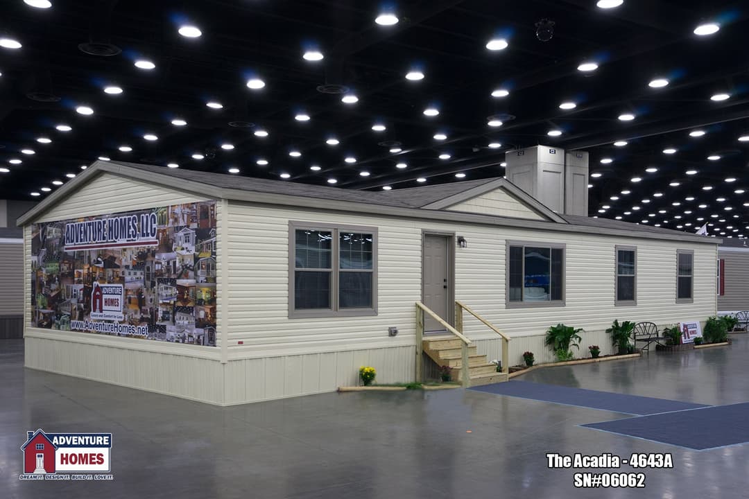 Acadia | 4643a hero, elevation, and exterior home features