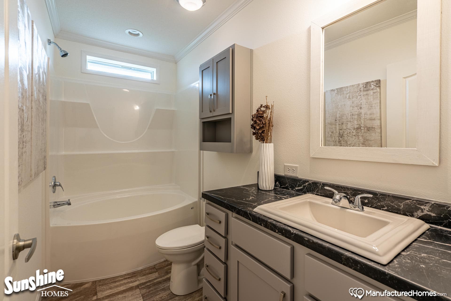 Pri3270-2024 bathroom home features