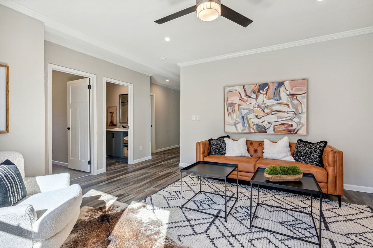 Innovation 3268h interior home features