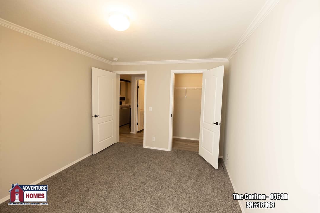 Carlton | 0763d bedroom home features